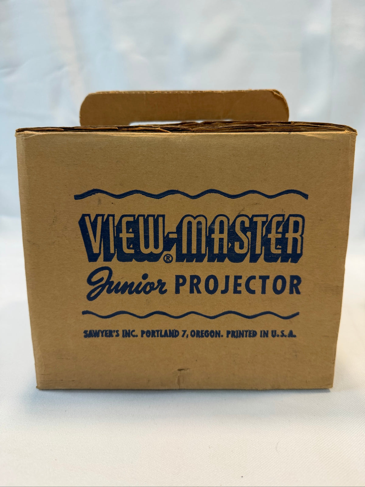 1950s Sawyer's View-Master Junior Projector, Bakelite — 7.5in H